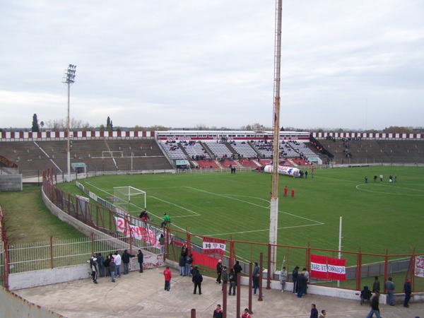 Estadio Eduardo Gallardón stadium image