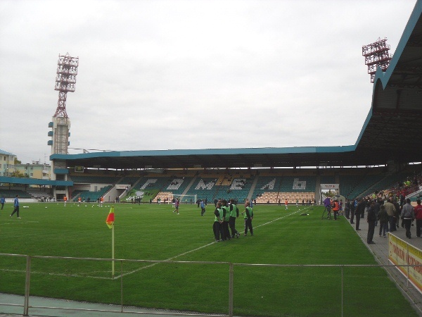 Stadyen Central'ny stadium image