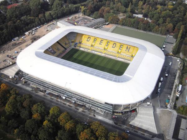 Rudolf-Harbig-Stadion stadium image