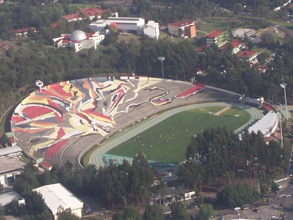 Estadio Universitario Alberto Chivo Córdoba stadium image