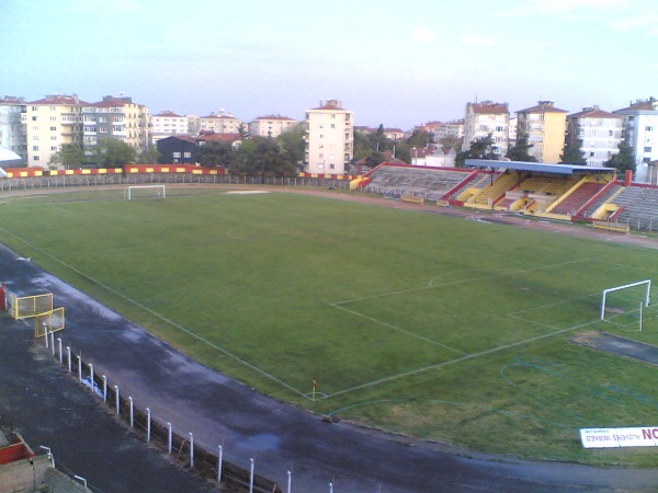 General Basri Saran Stadyumu stadium image